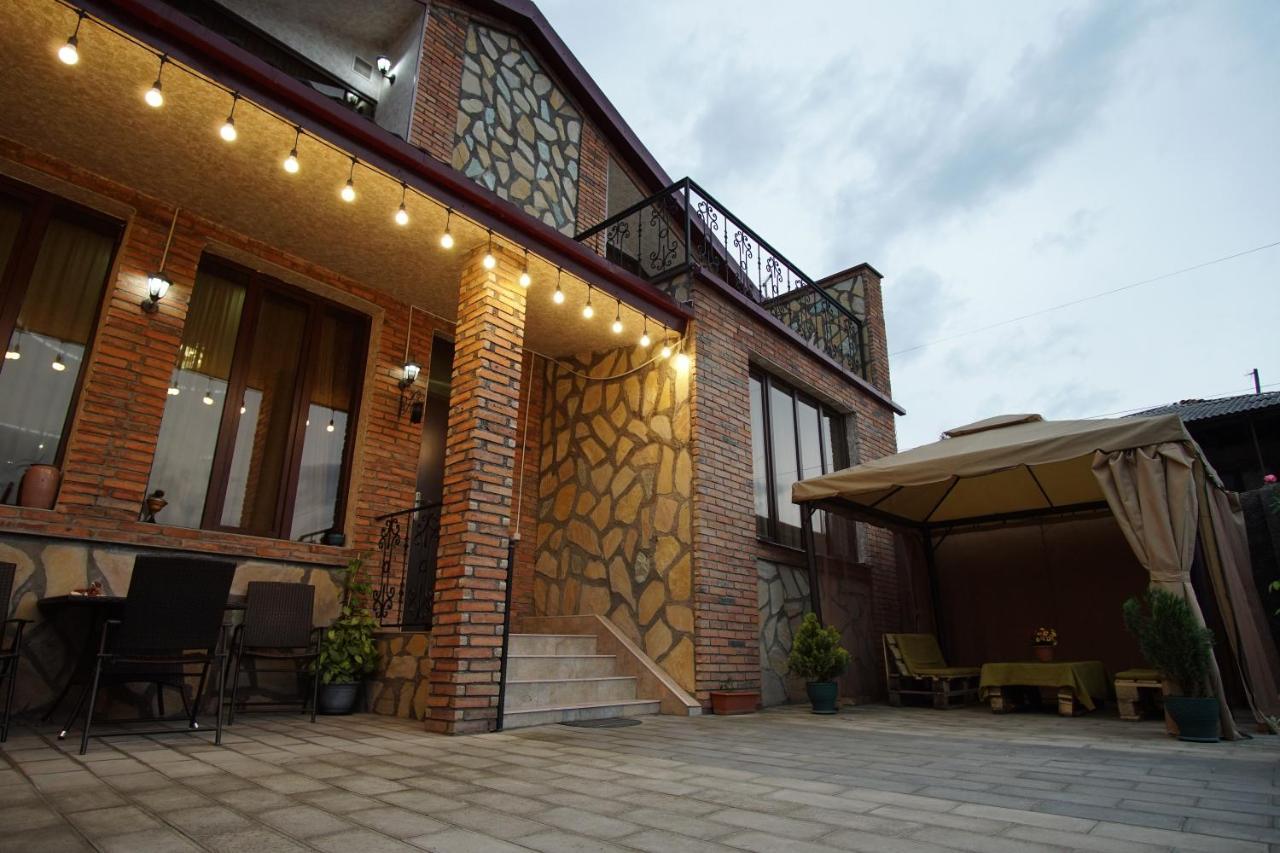 Hotel Lile Telavi Exterior foto