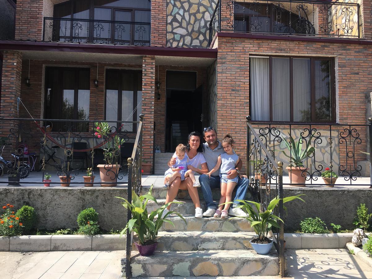 Hotel Lile Telavi Exterior foto